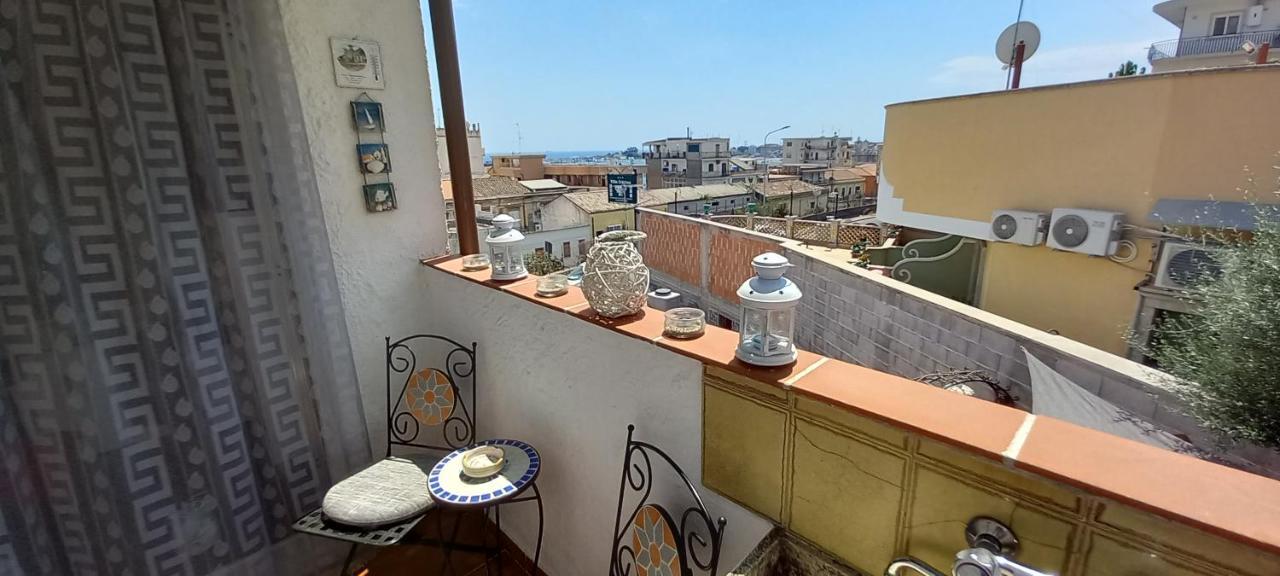 Appartamento Sabrina'S House Giardini Naxos Esterno foto